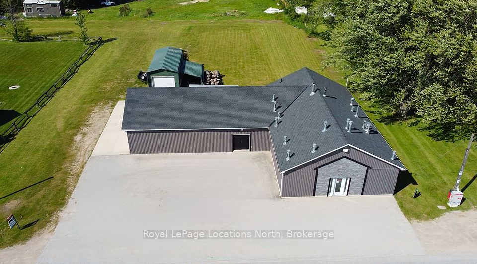 6 ASHFIELD-HURON Road, Huron-Kinloss, ON N2Z 2X3