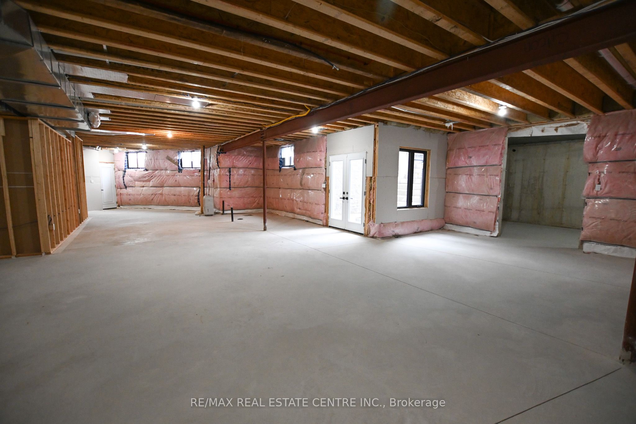 7325 Sunset Place, #3