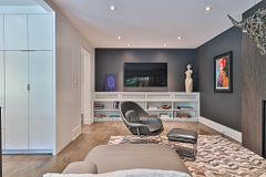 4 Kimloch Crescent