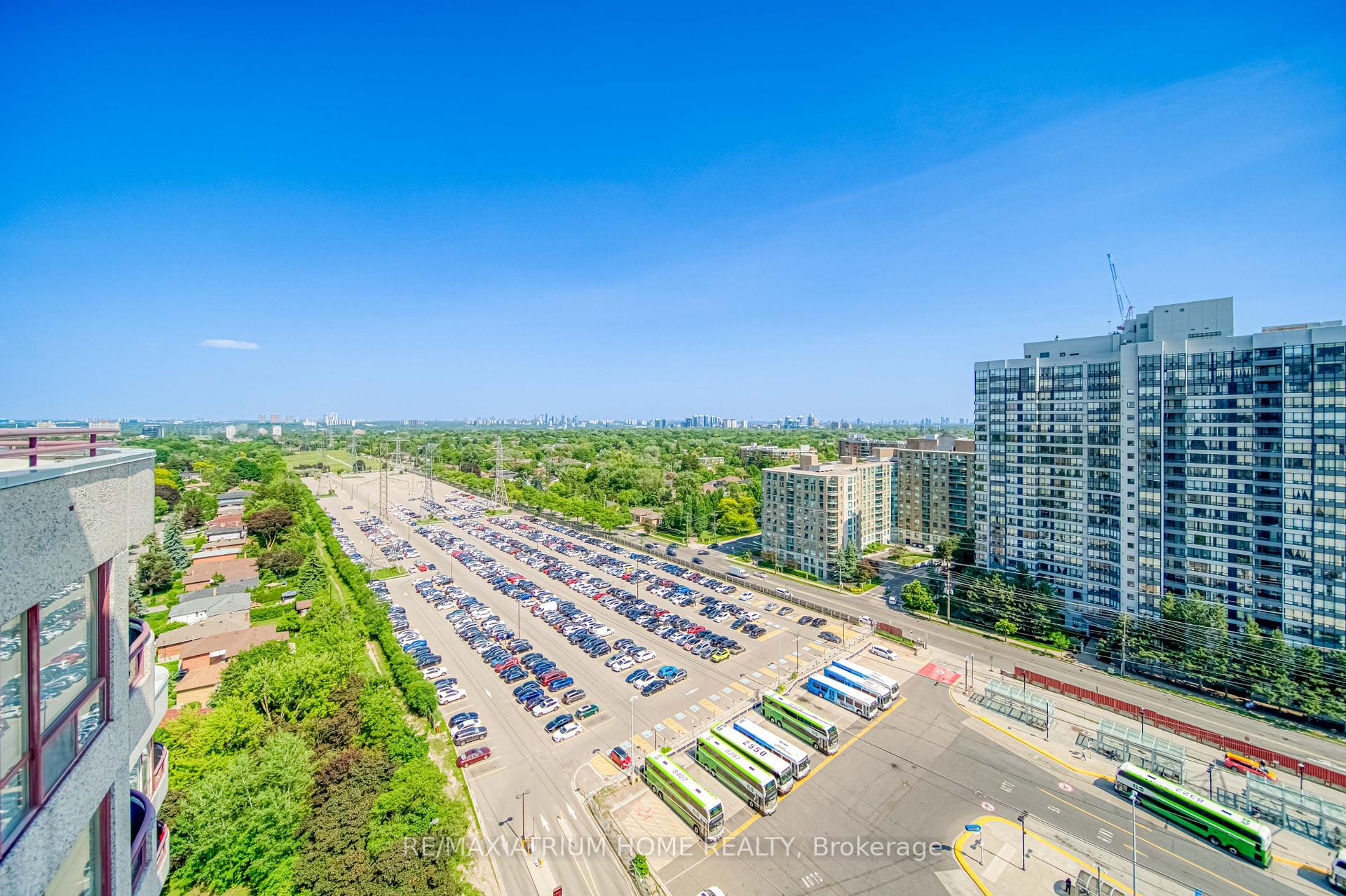 3 Bedrooms Condo at 5765 Yonge, Toronto For sale