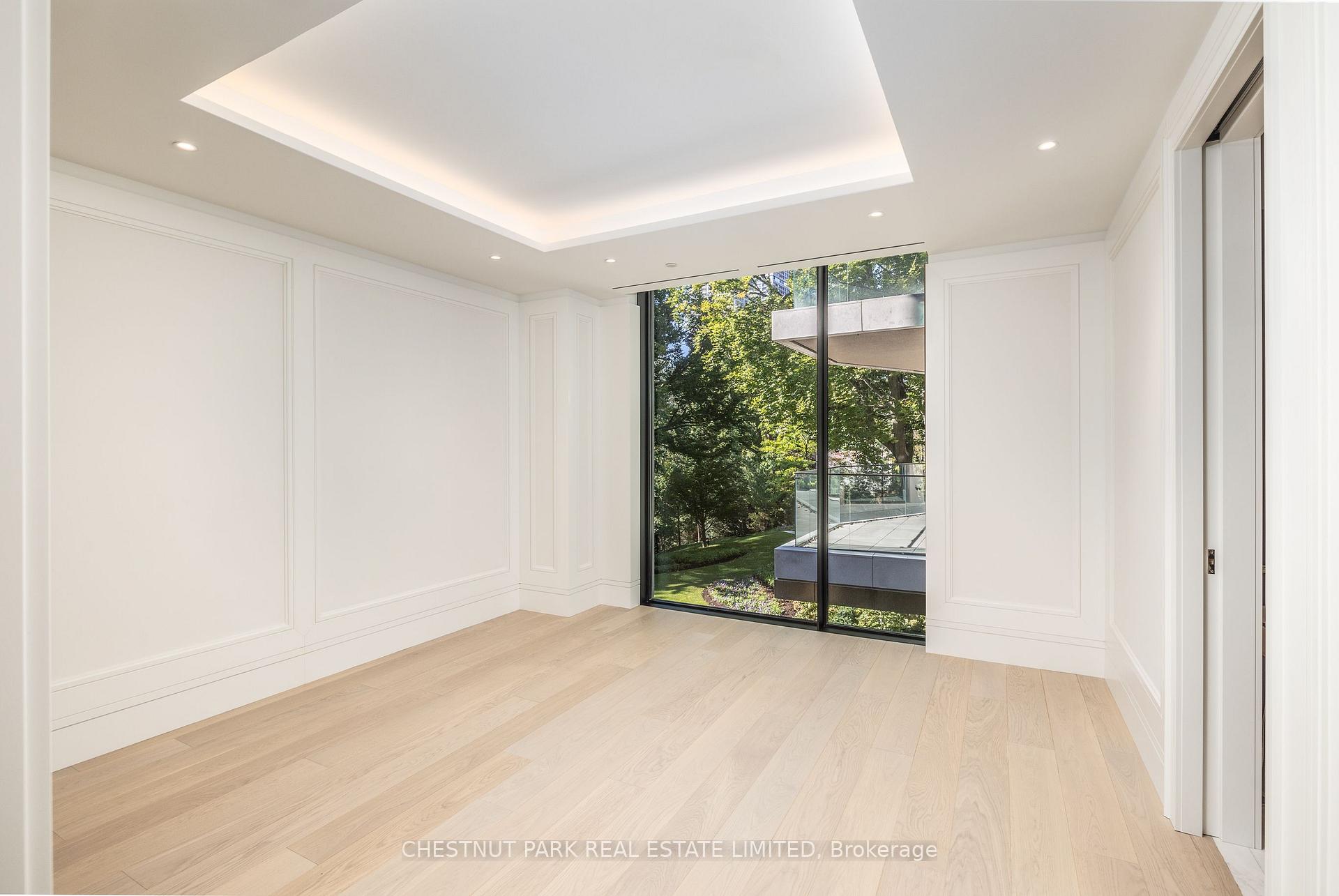 2 Bedrooms Condo at 7 Dale, Toronto For sale