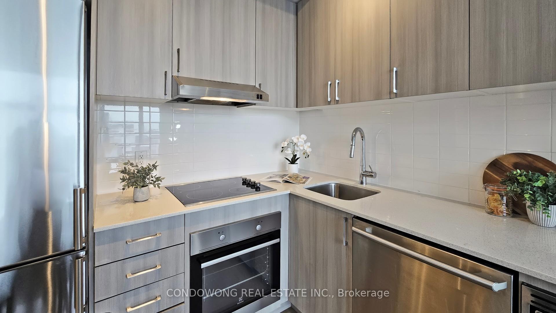 1 Bedroom Condo at 7 Kenaston, Toronto For sale