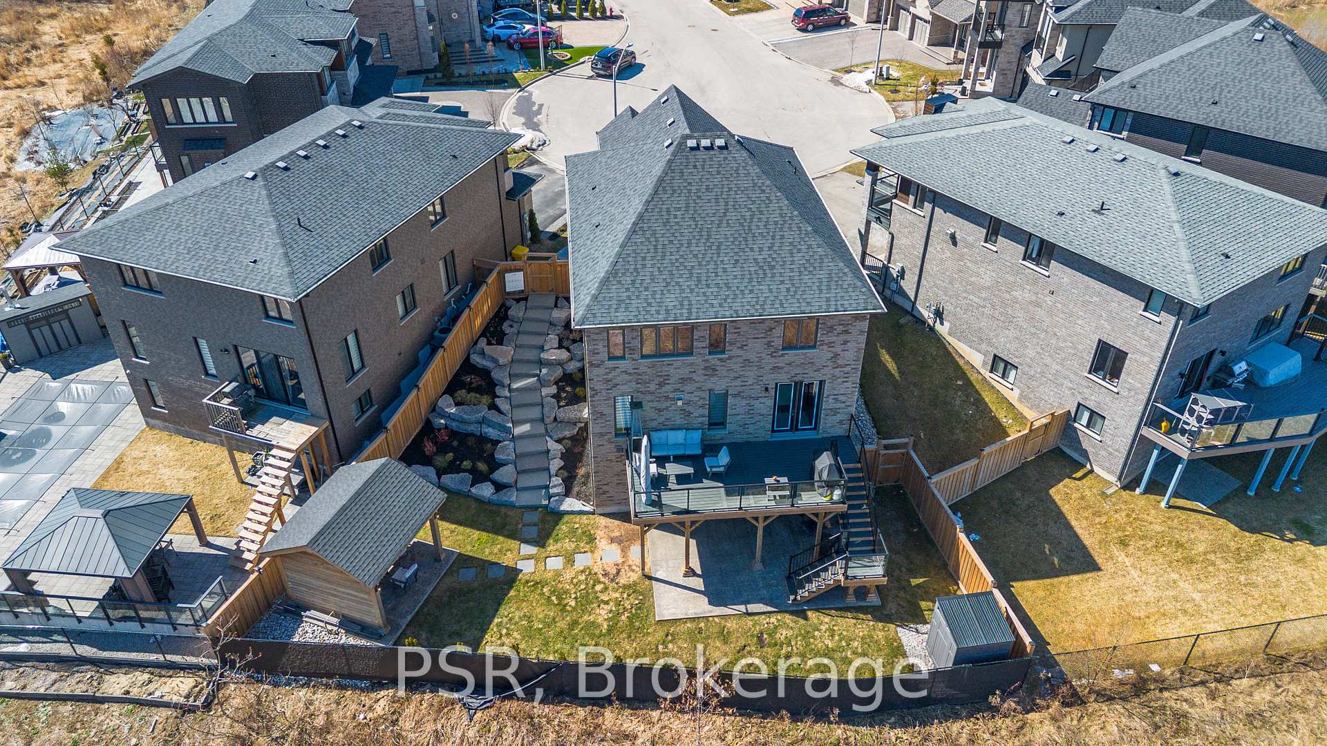 Photo of 36 Scanlon Place, Hamilton, ON L9K 0H5