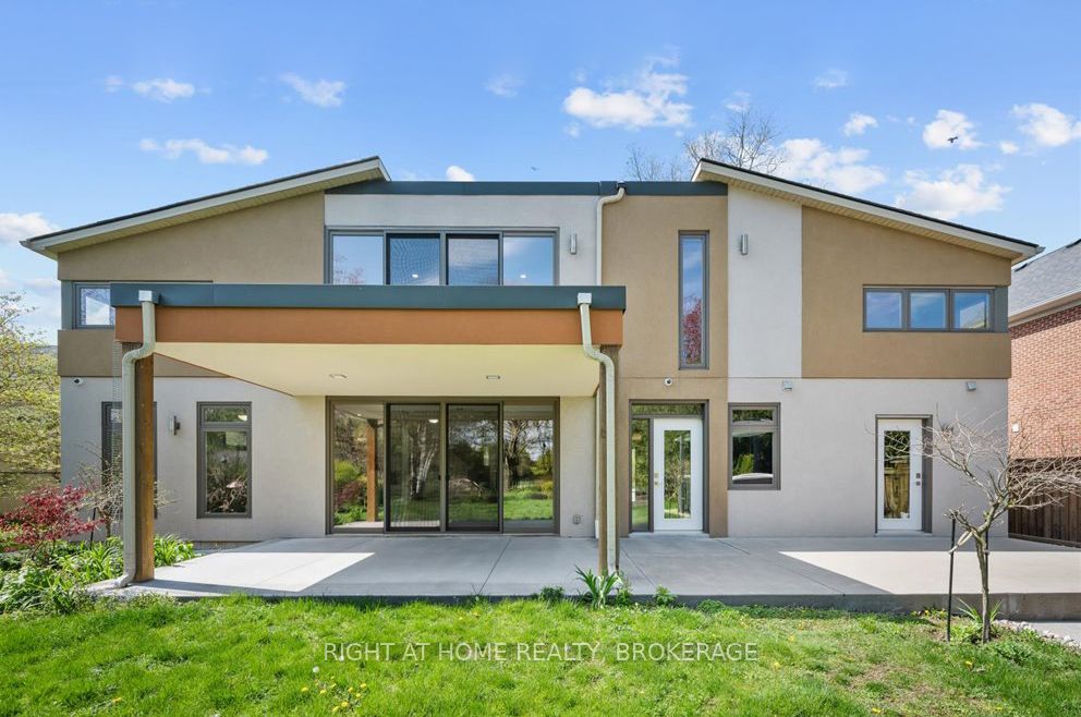 704 Cedar Avenue