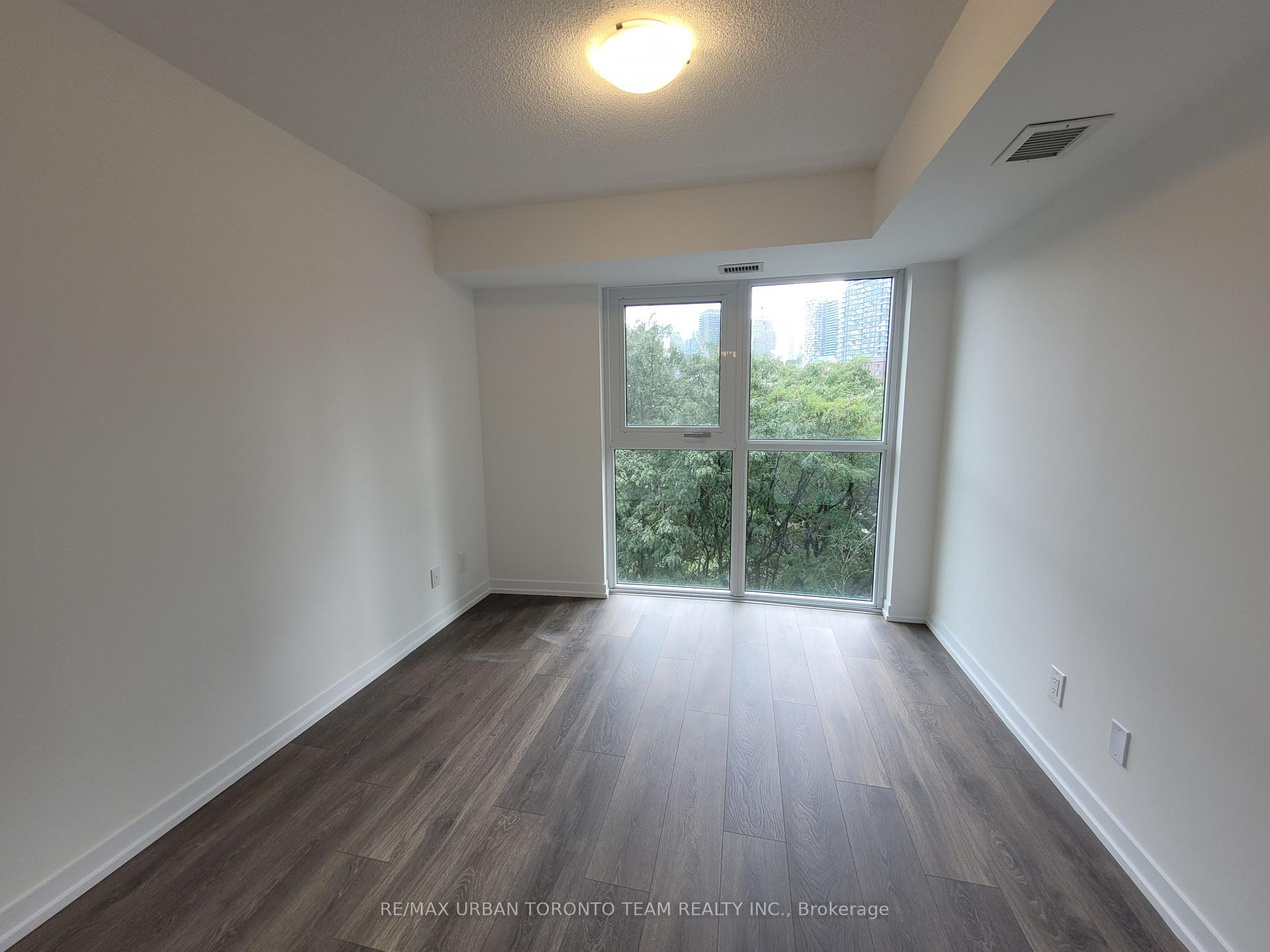 1 Bedroom Condo at 219 Dundas, Toronto For sale