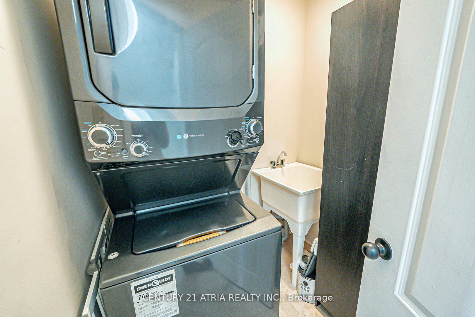 2 Bedrooms Condo at 9944 Keele, Vaughan For sale