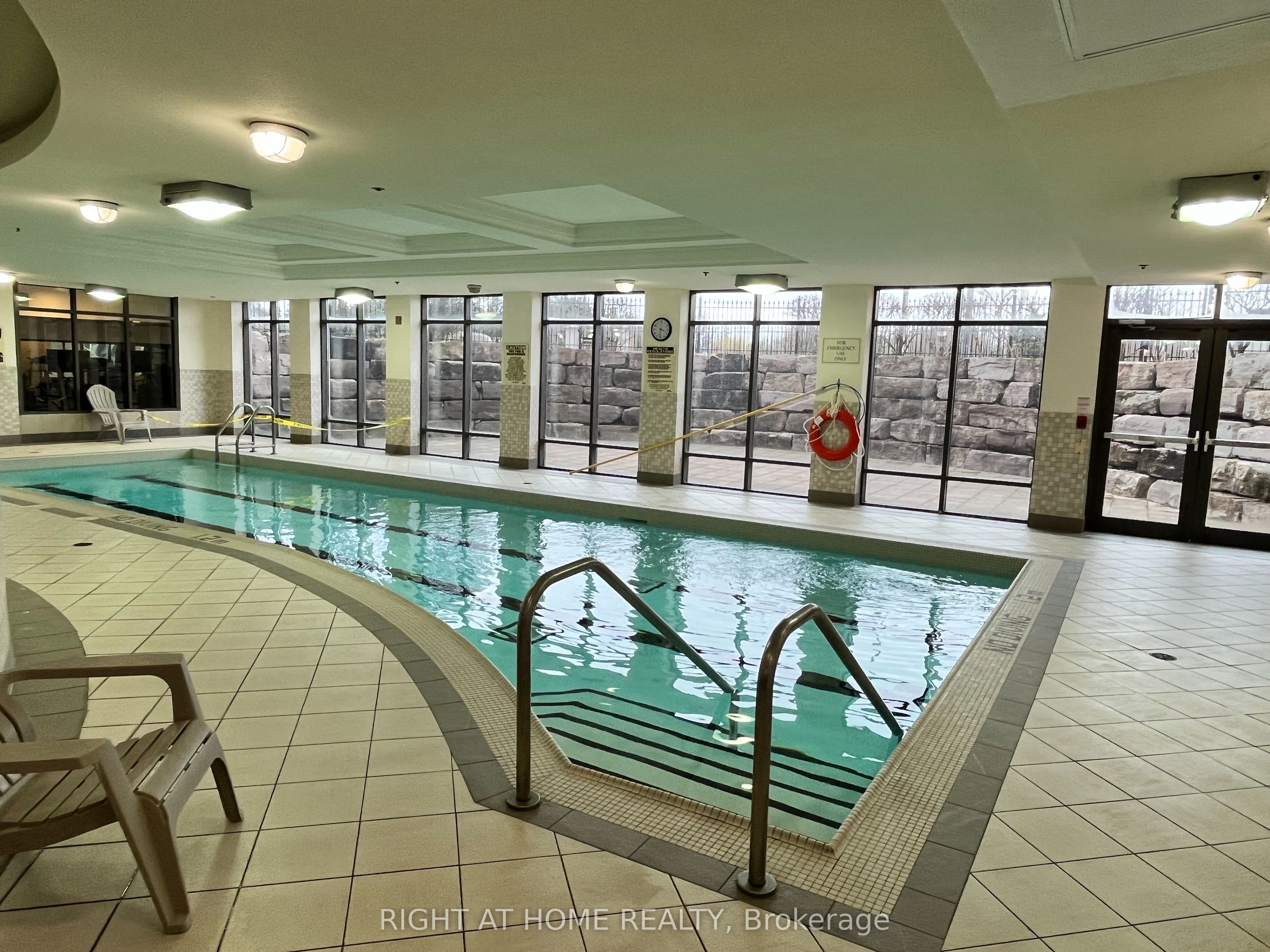 11121 Yonge Street, ## 602