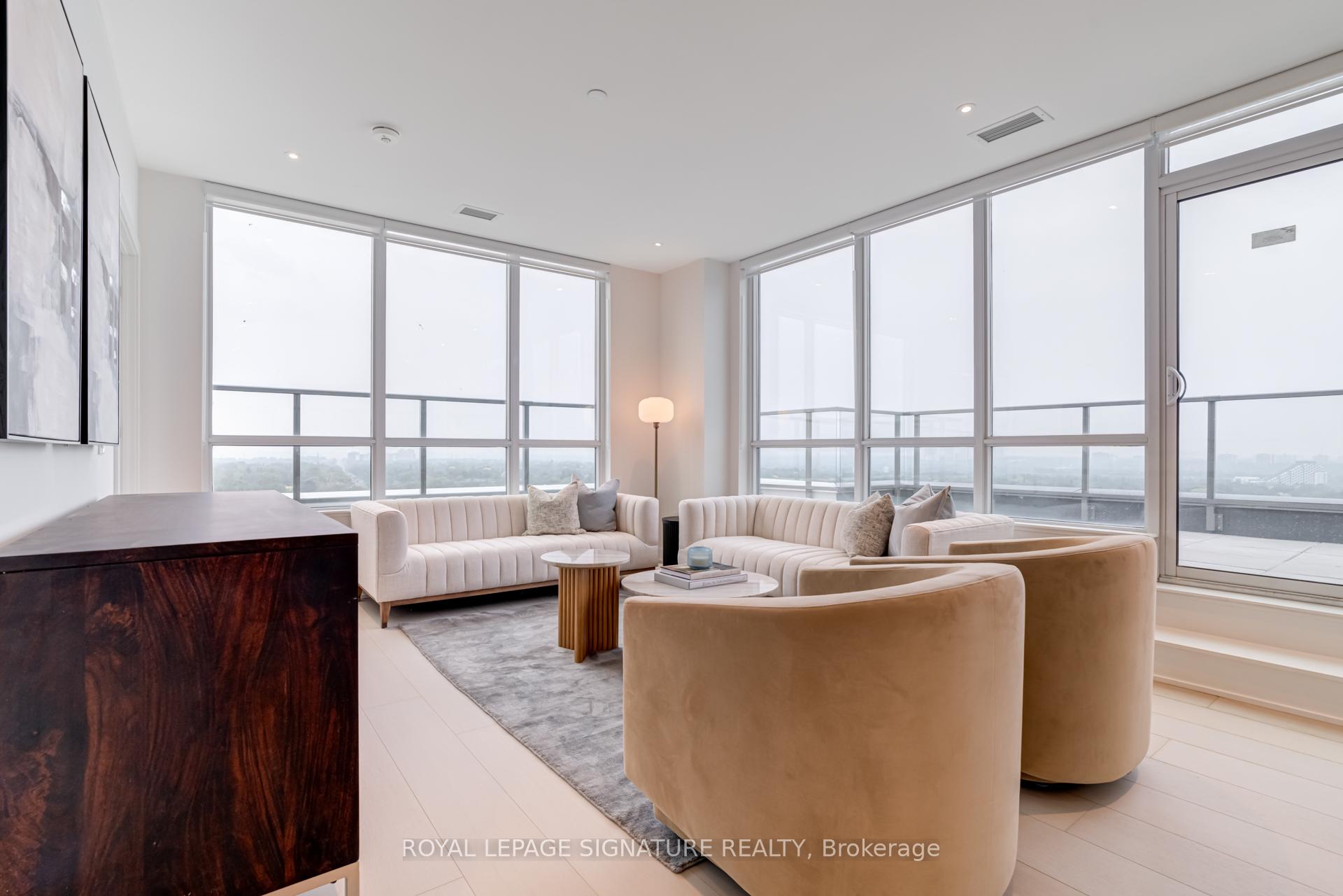 4 Bedrooms Condo at 2 Teagarden, Toronto For sale