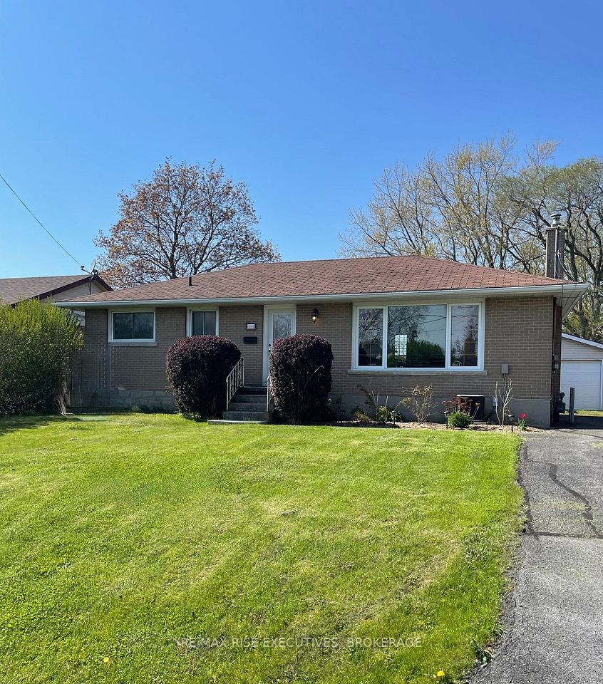 50 Briscoe Street, Loyalist, ON K7N 1E9