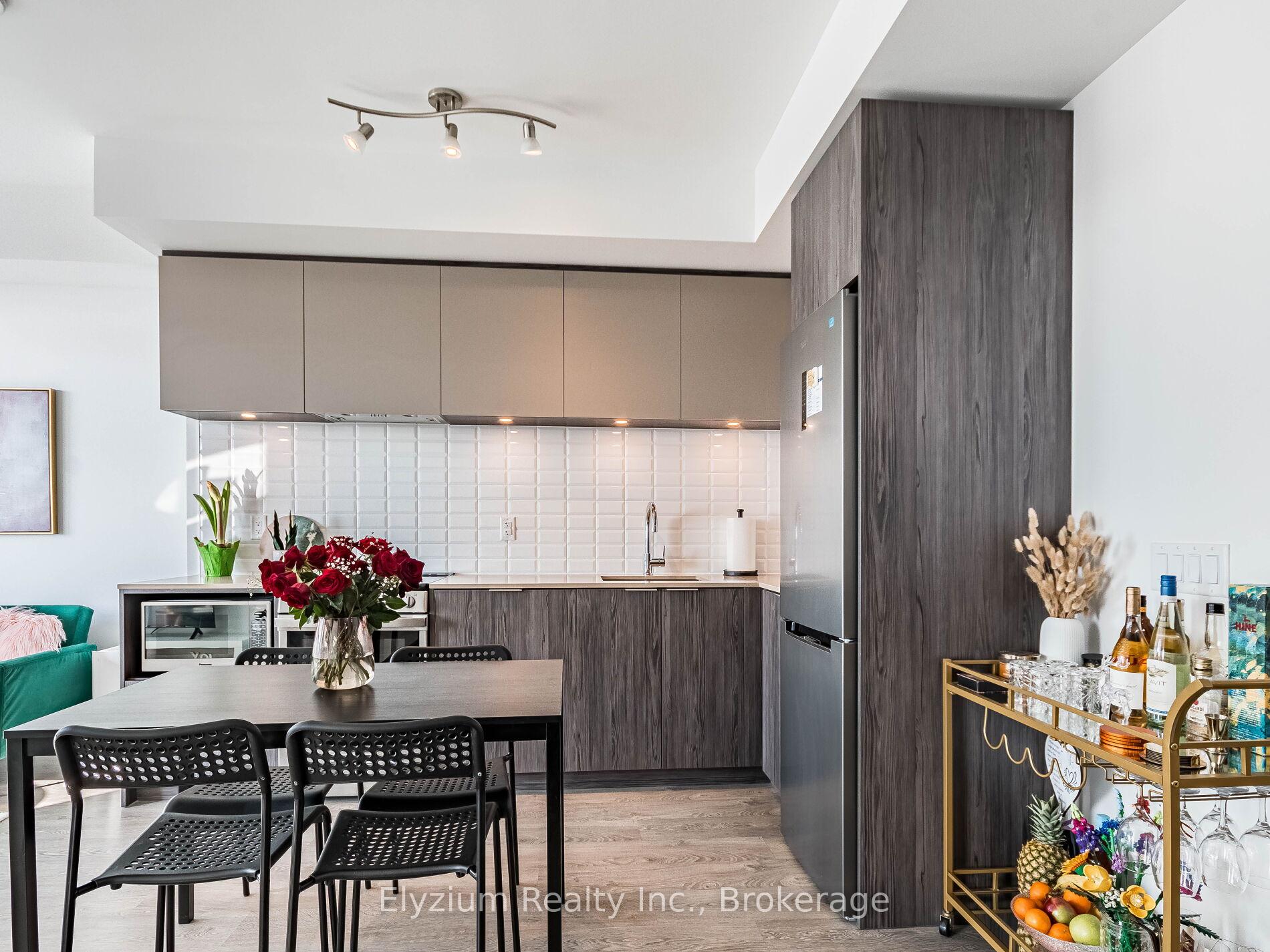 1 Bedroom Condo at 65 Annie Craig,  Toronto For sale