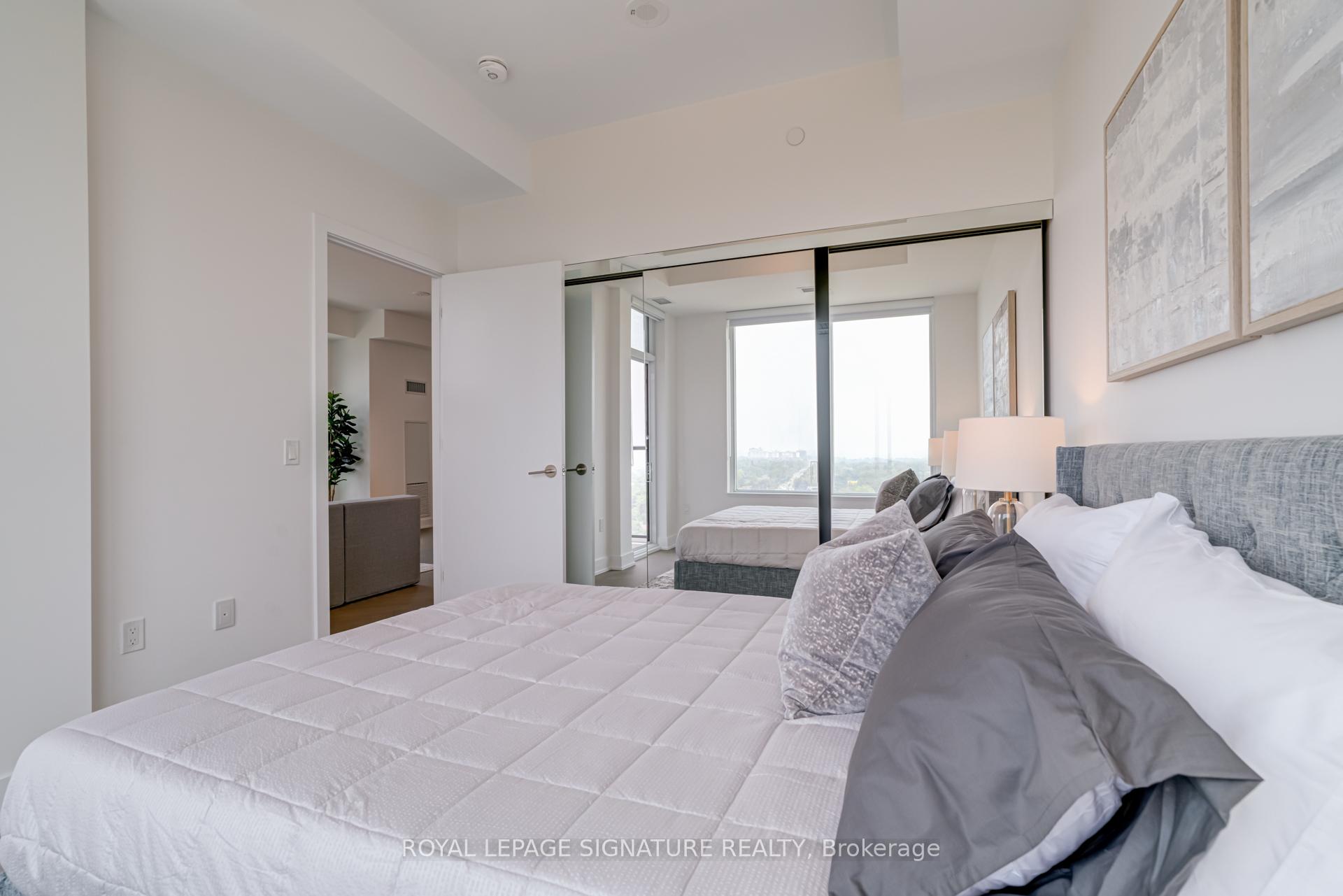 4 Bedrooms Condo at 2 Teagarden, Toronto For sale