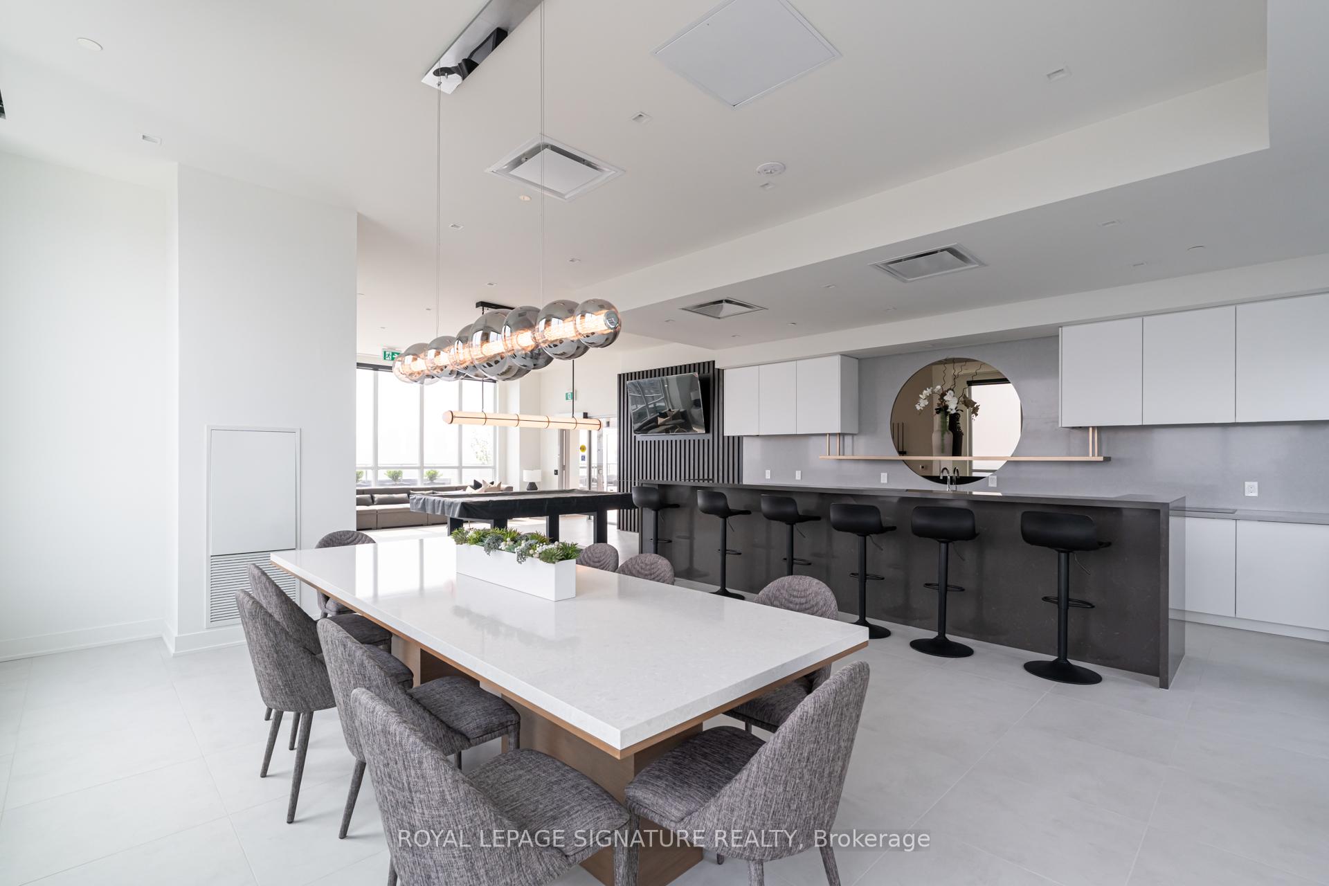 2 Bedrooms Condo at 2 Teagarden, Toronto For sale