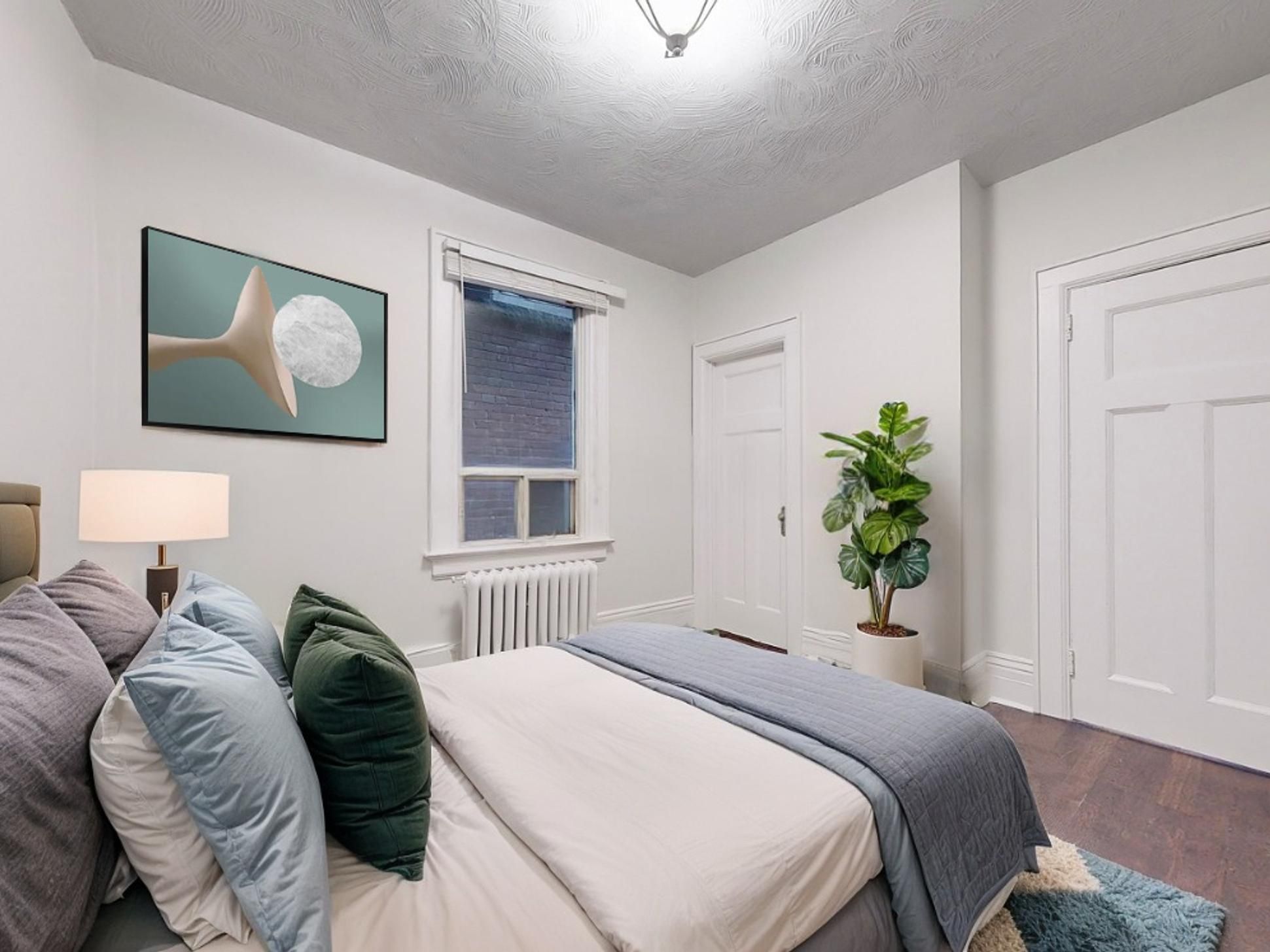 196 Glen Road S 1