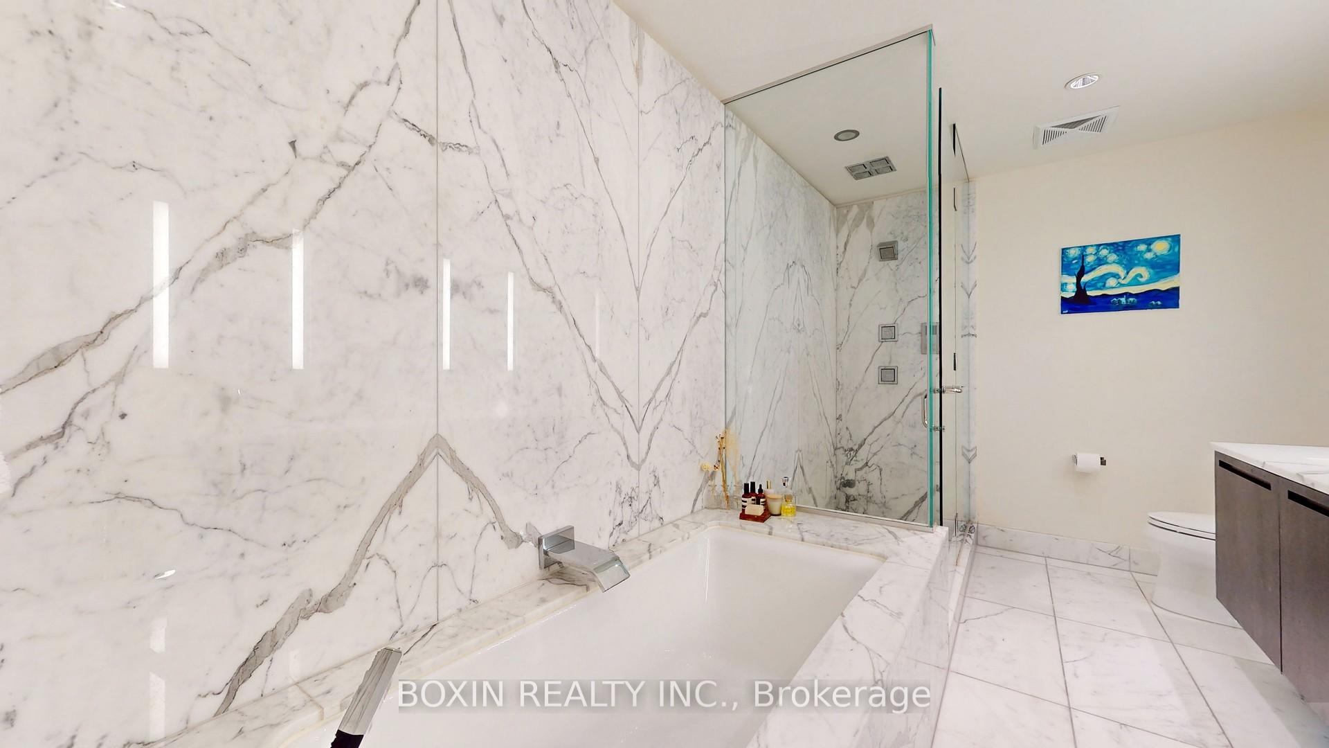 2 Bedrooms Condo at 180 University,  Toronto For sale