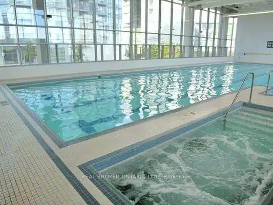 2 Bedrooms Condo at 10 Navy Wharf, Toronto For sale