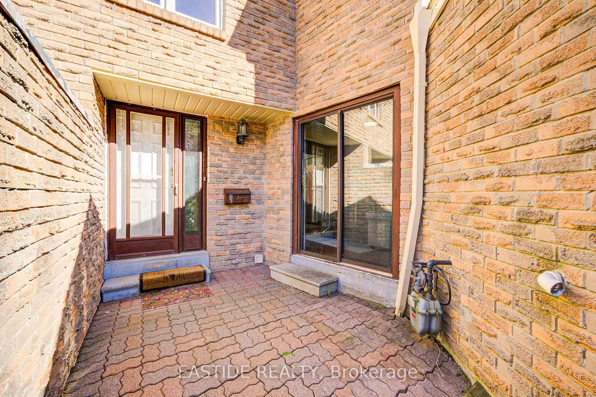 55 Ambercroft Boulevard, Toronto, ON M1W 2Z6