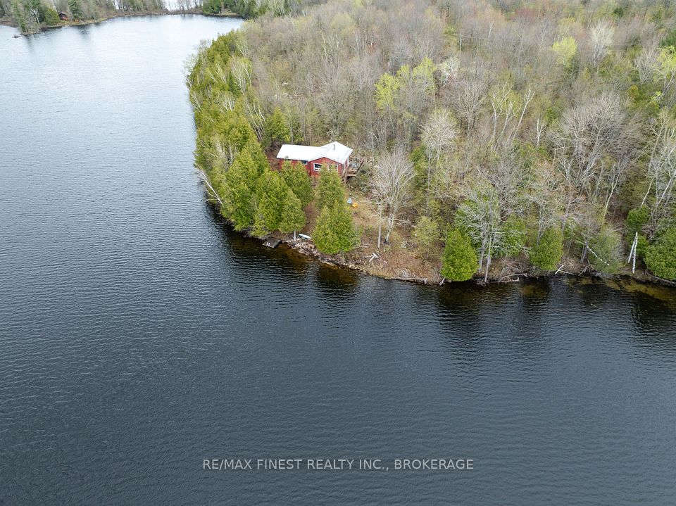 1407 St Andrews Lake Lane, Central Frontenac, ON K0H 1T0