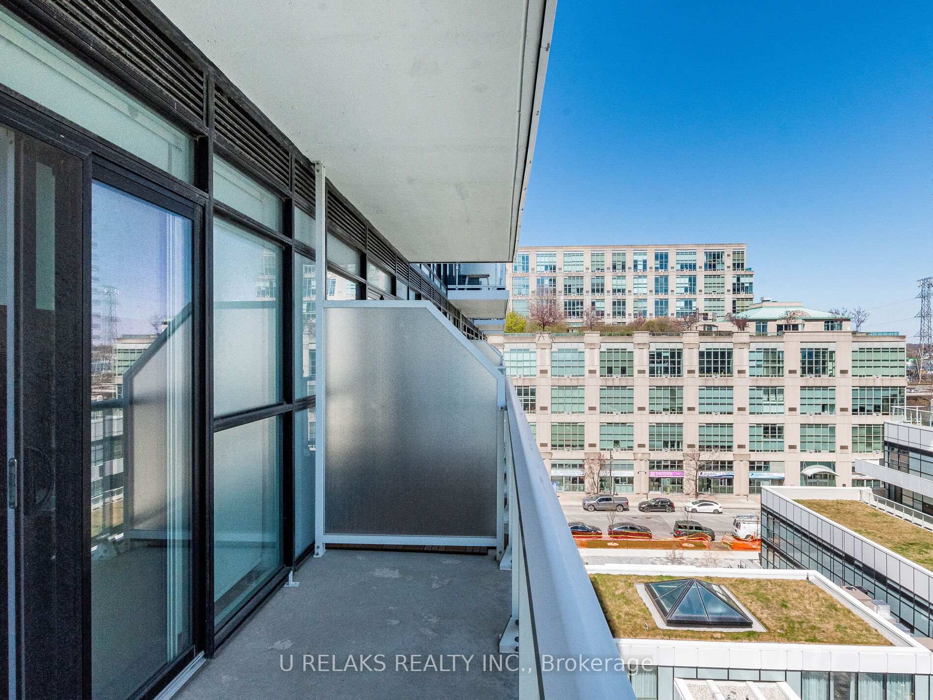 2 Bedrooms Condo at 251 Manitoba,  Toronto For sale