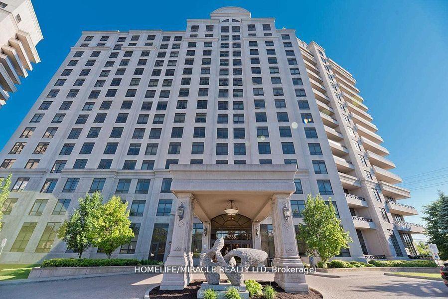 2 Bedrooms Condo at 9235 Jane, Vaughan For sale