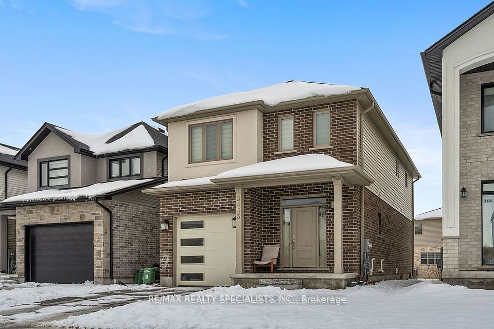 3853 Auckland Avenue, London South, ON N6L 0J3