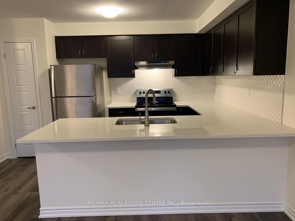 975 Whitlock