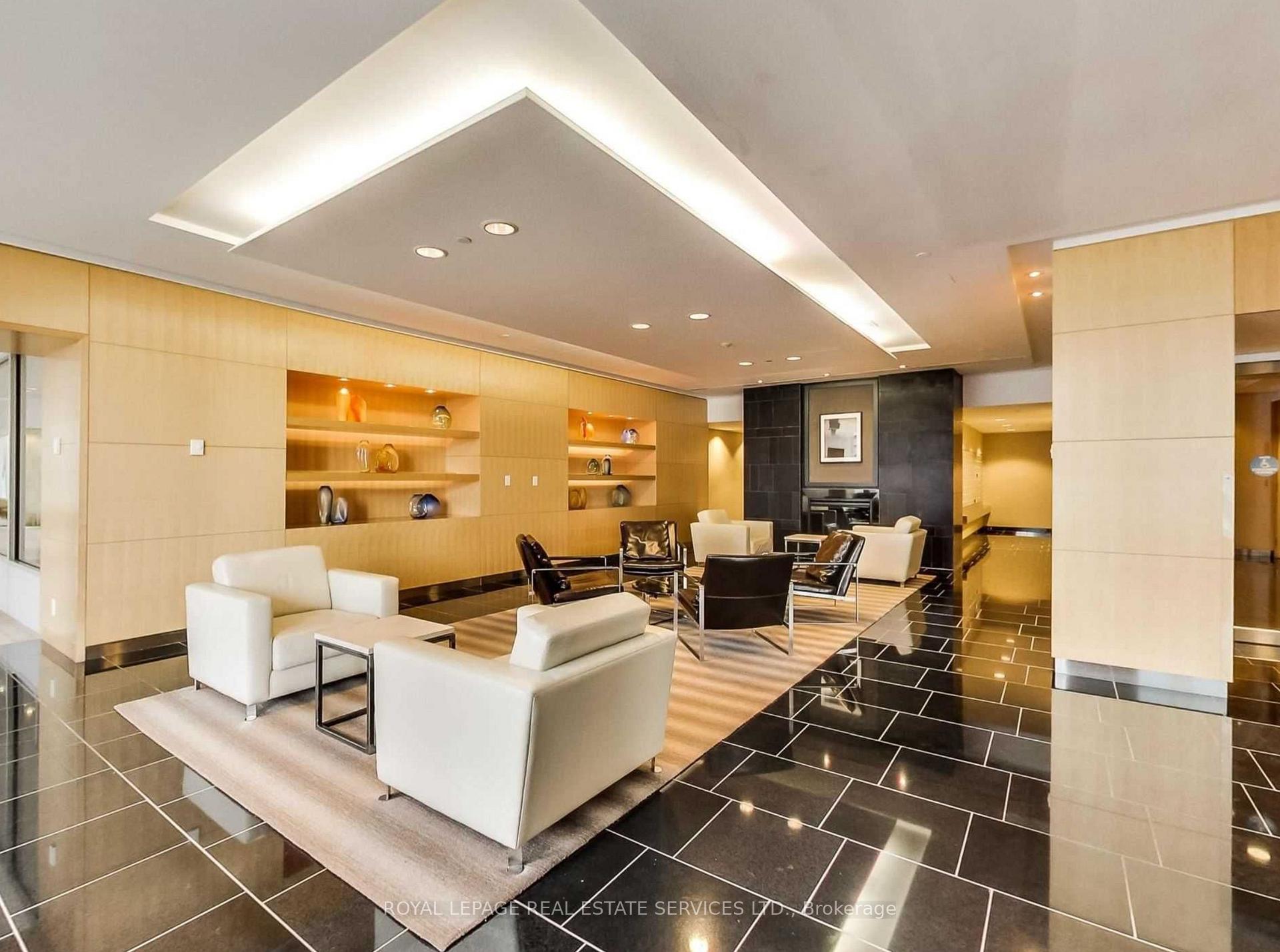 1 Bedroom Condo at 65 Bremner,  Toronto For sale