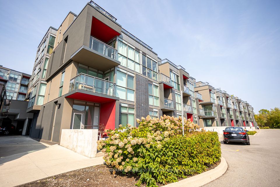 5260 Dundas