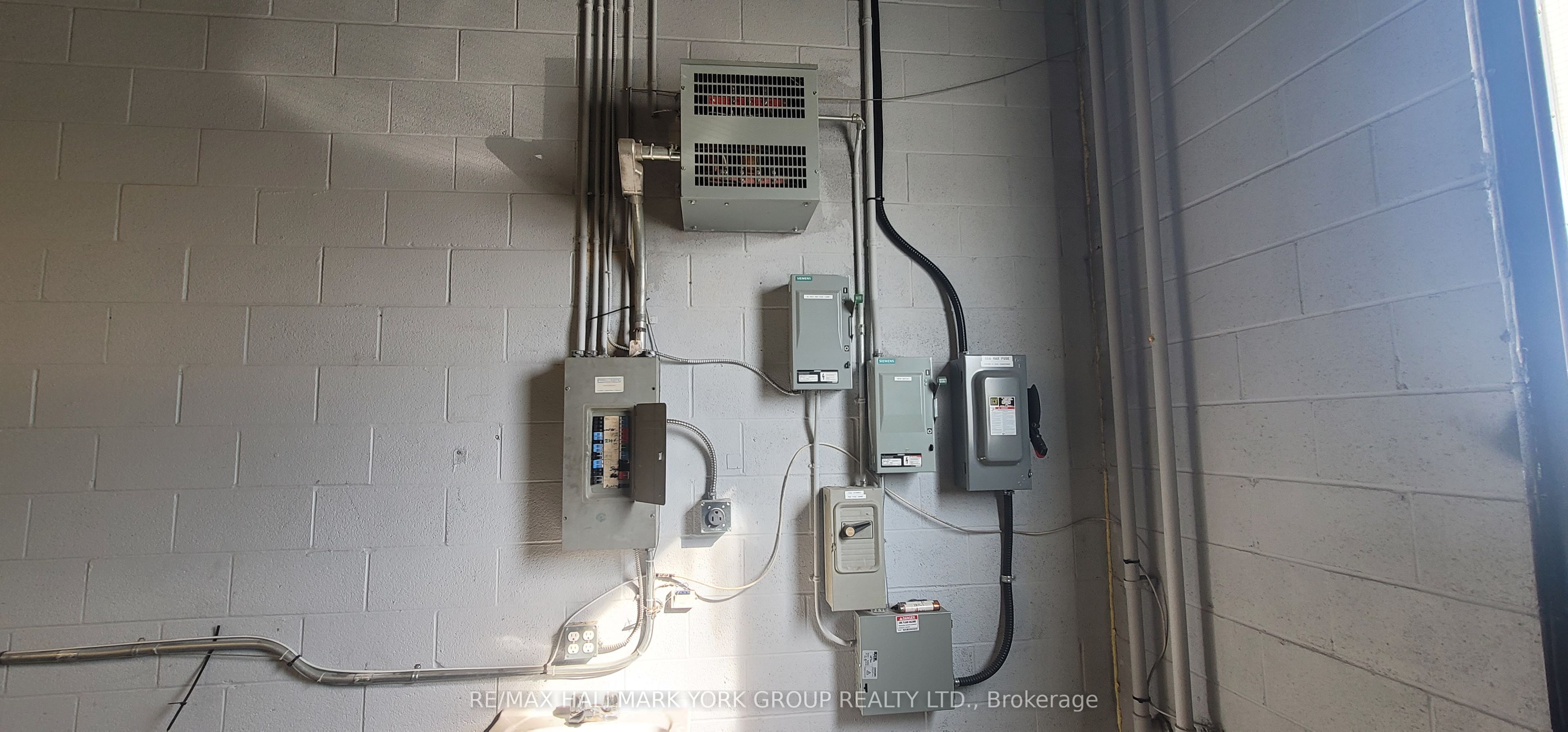 255 Industrial Parkway S, #4
