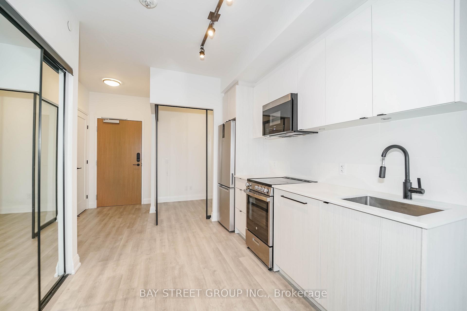 2 Bedrooms Condo at 2369 Danforth,  Toronto For sale