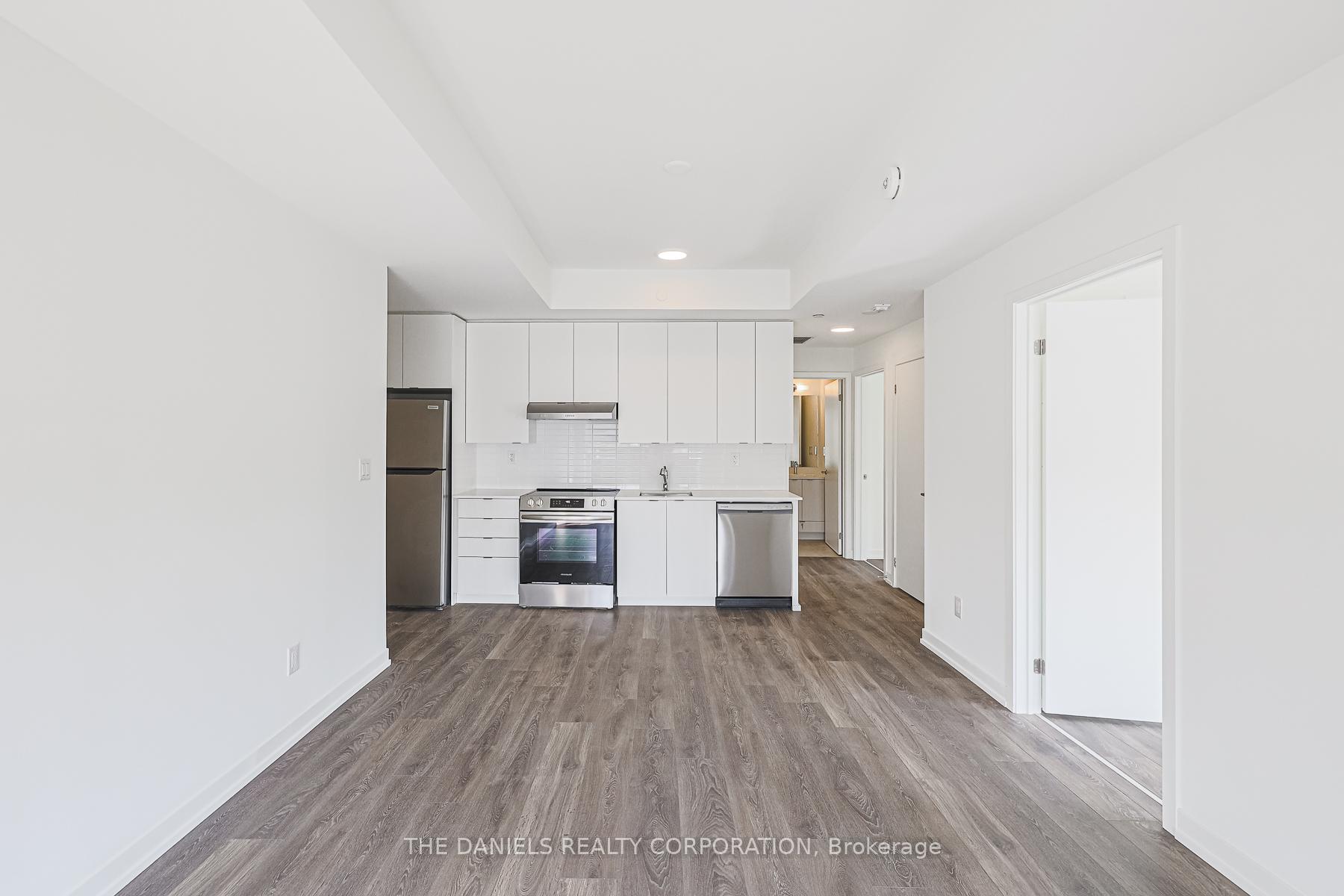 2 Bedrooms Condo at 135 Canon Jackson,  Toronto For sale