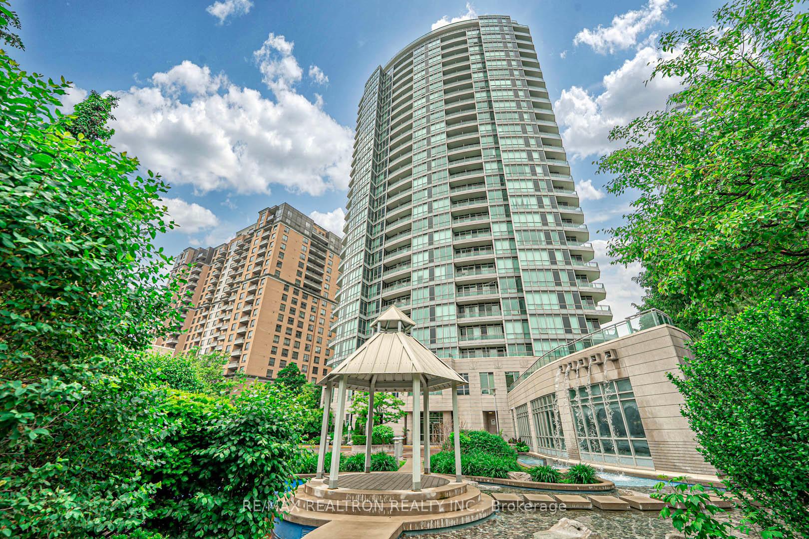 2 Bedrooms Condo at 60 Byng, Toronto For sale