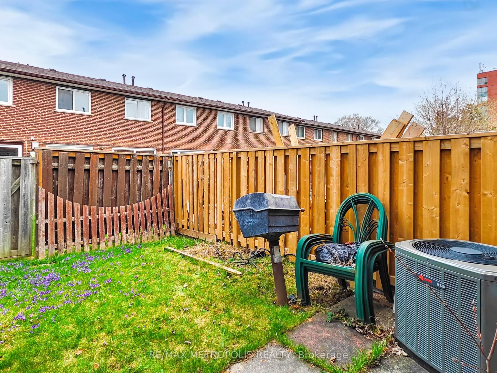 7033 Netherbrae Road, #8