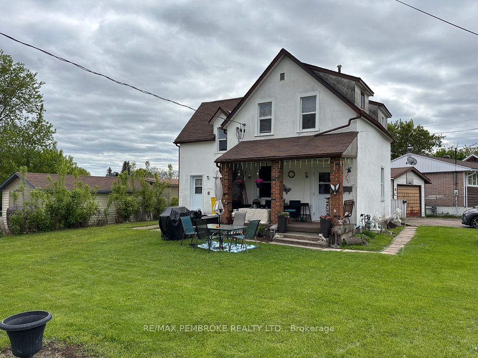 762 Mackay