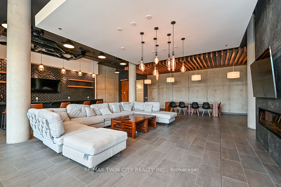 #419 - 251 Northfield Drive, Waterloo, ON N2K 3H4