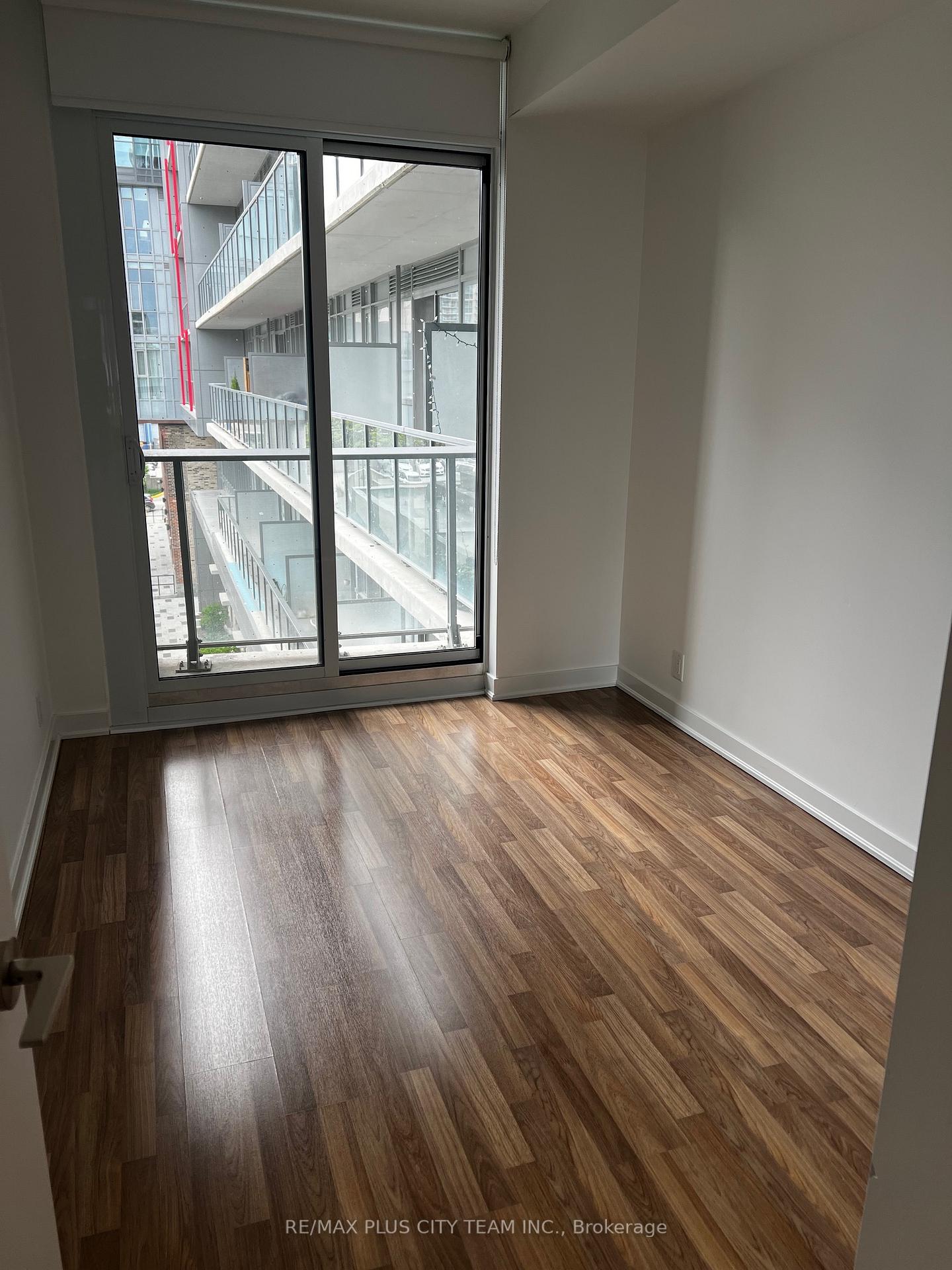 4 Bedrooms Condo at 120 Parliament, Toronto For sale