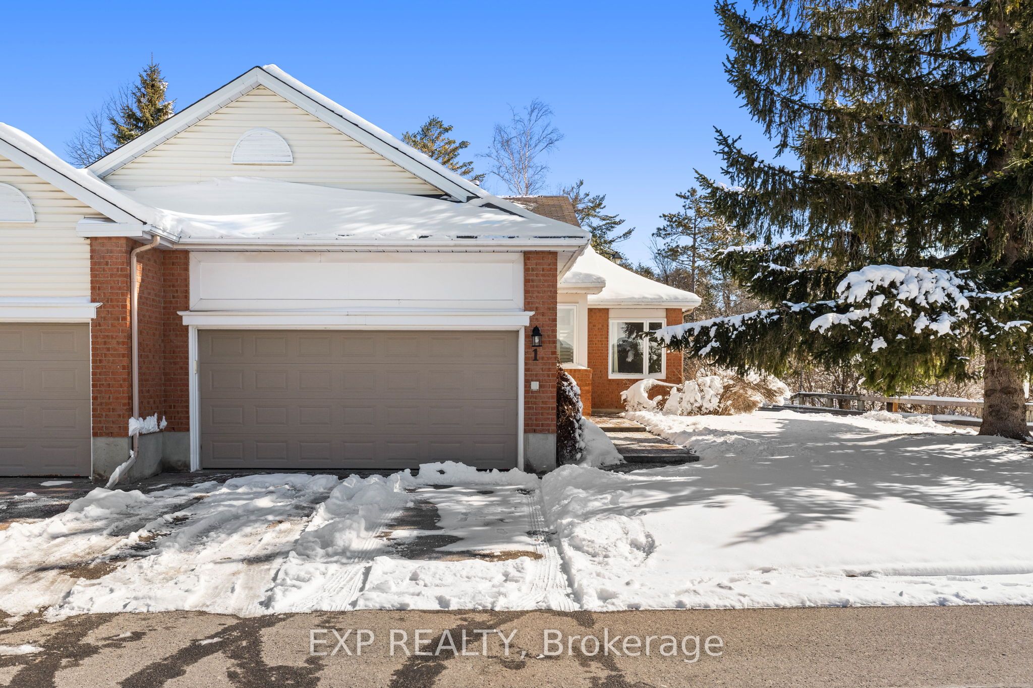 1 Heather Glen Court, StittsvilleMunsterRichmond, ON K2S 1L4