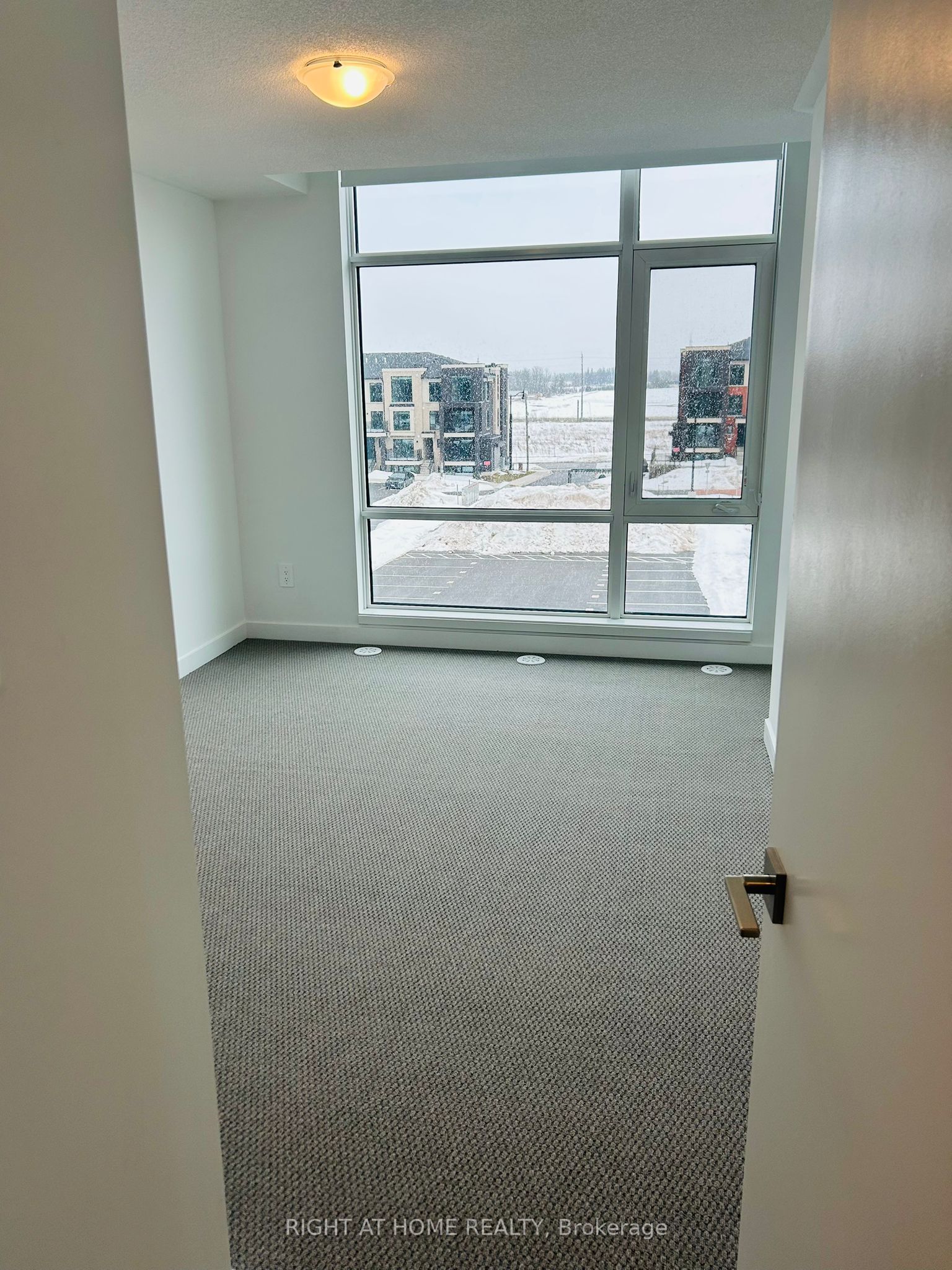 45 Romilly Avenue, #11