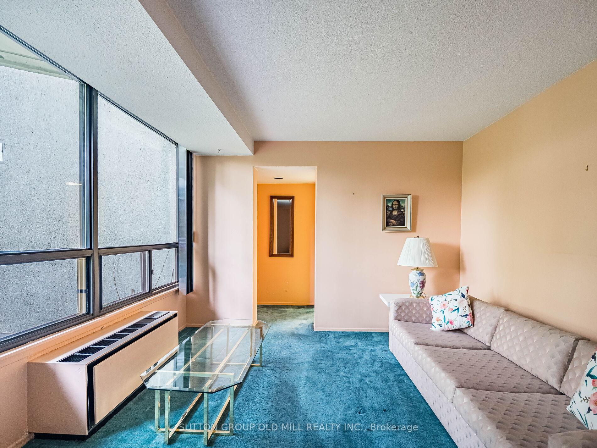 3 Bedrooms Condo at 288 Mill, Toronto For sale