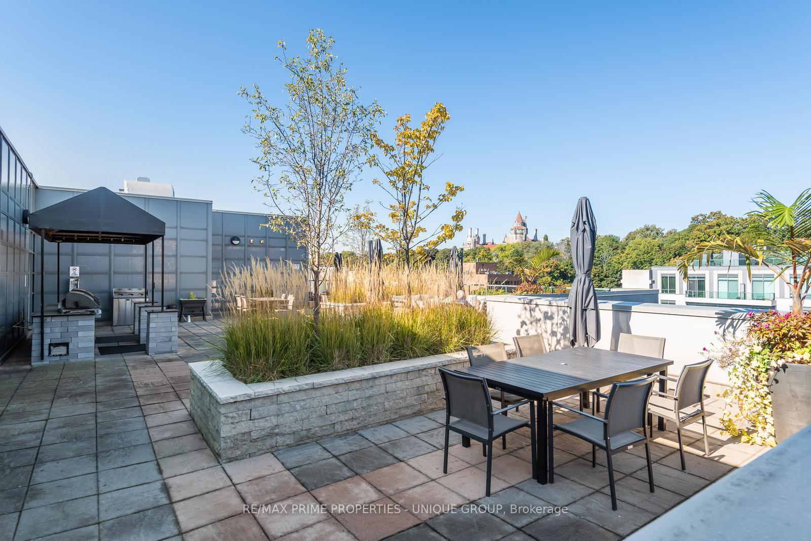 1 Bedroom Condo at 380 Macpherson, Toronto For sale