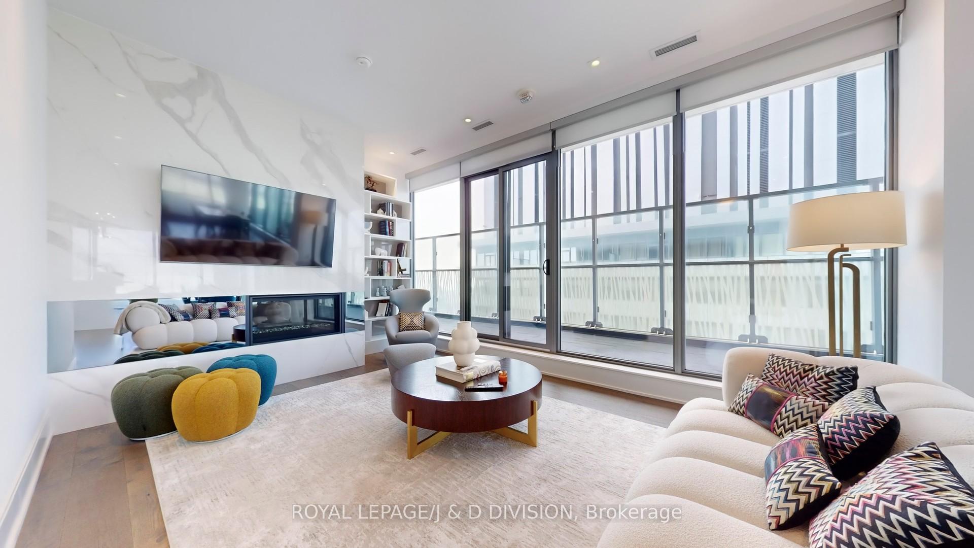 2 Bedrooms Condo at 50 Charles,  Toronto For sale