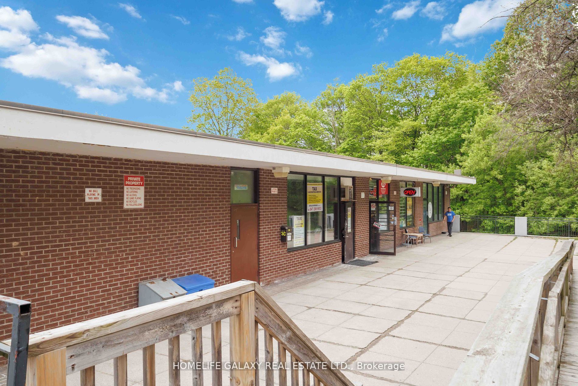 20 Edgecliff Golfway, #616