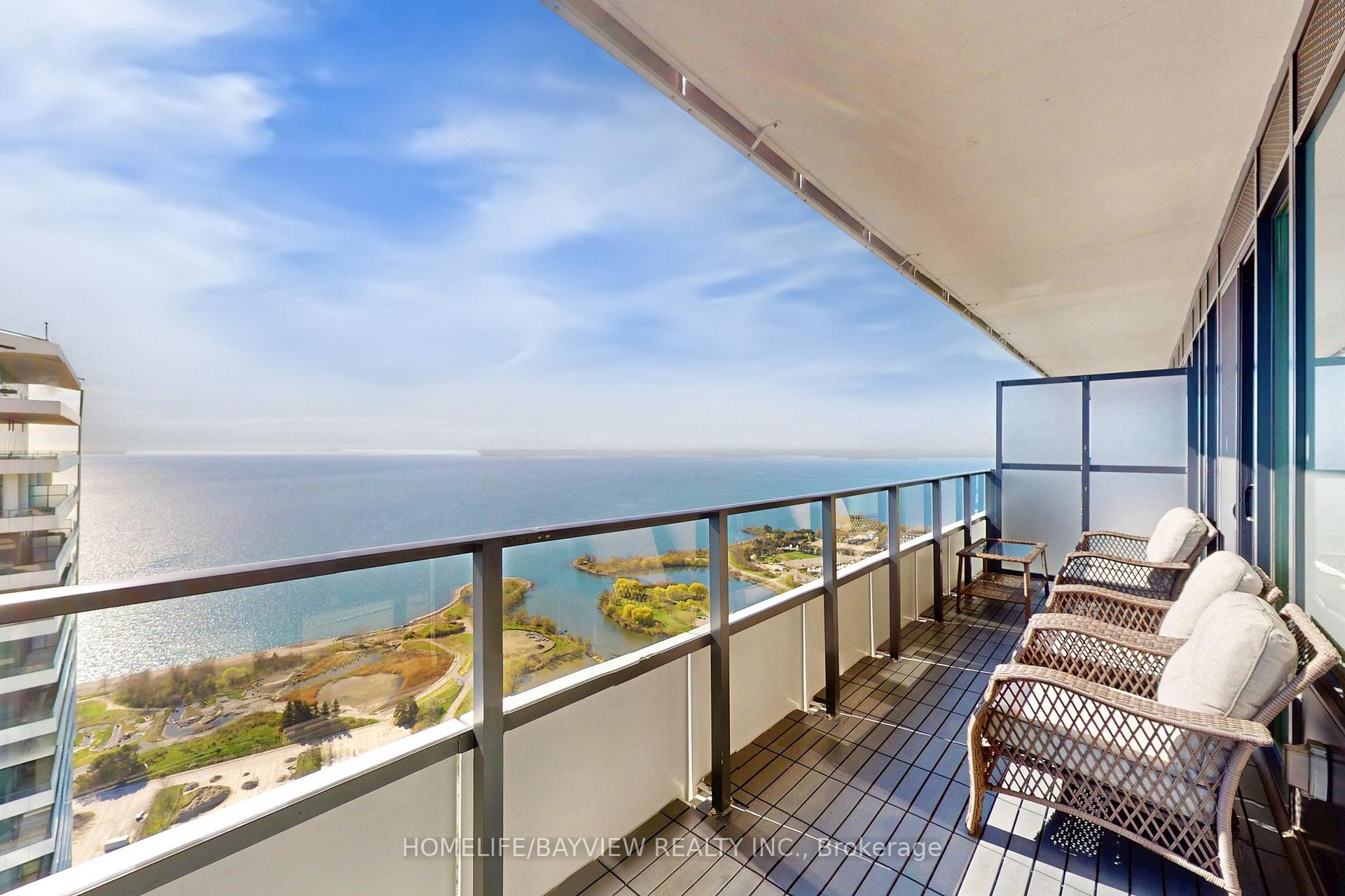 2 Bedrooms Condo at 30 SHORE BREEZE, Toronto For sale