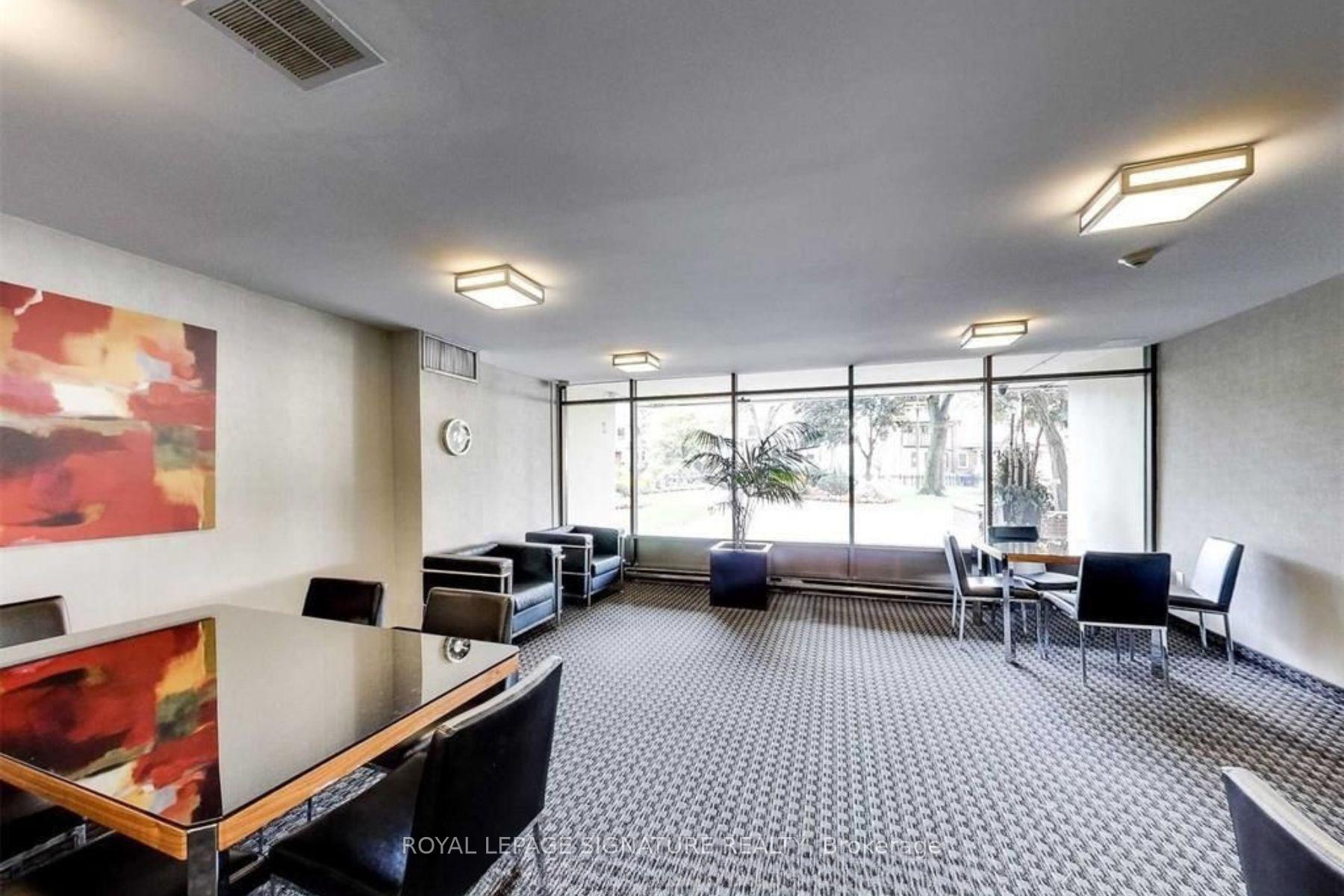 Condo at 40 Homewood, Toronto For sale