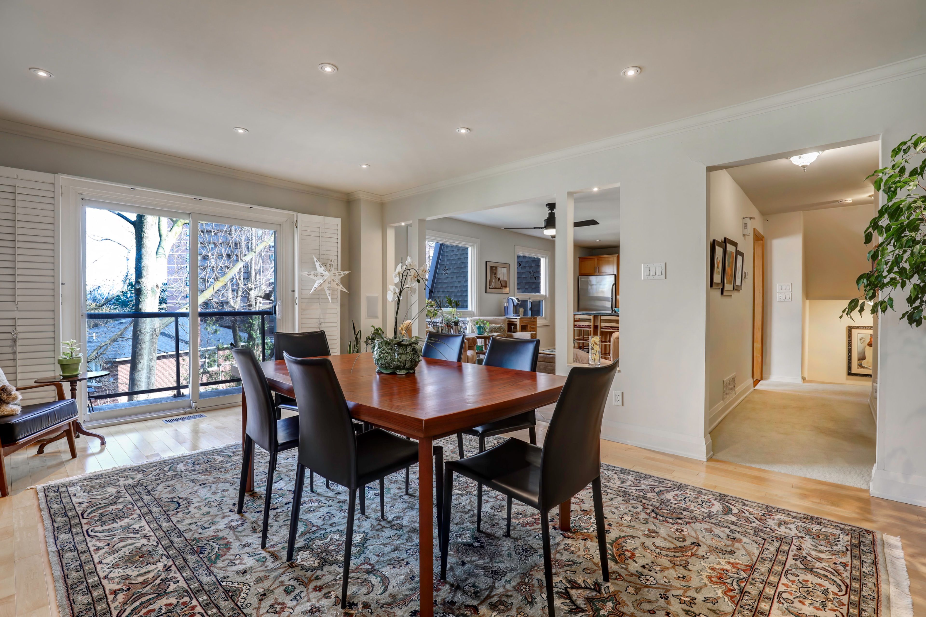 18 La Rose Avenue TH16