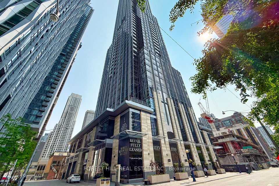 11 Yorkville