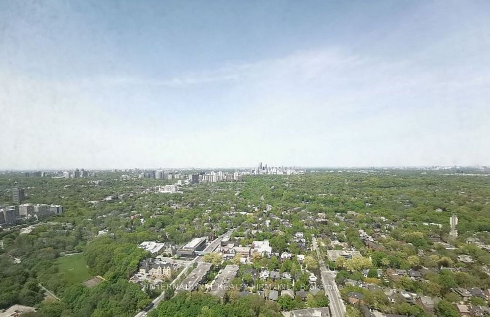 395 Bloor