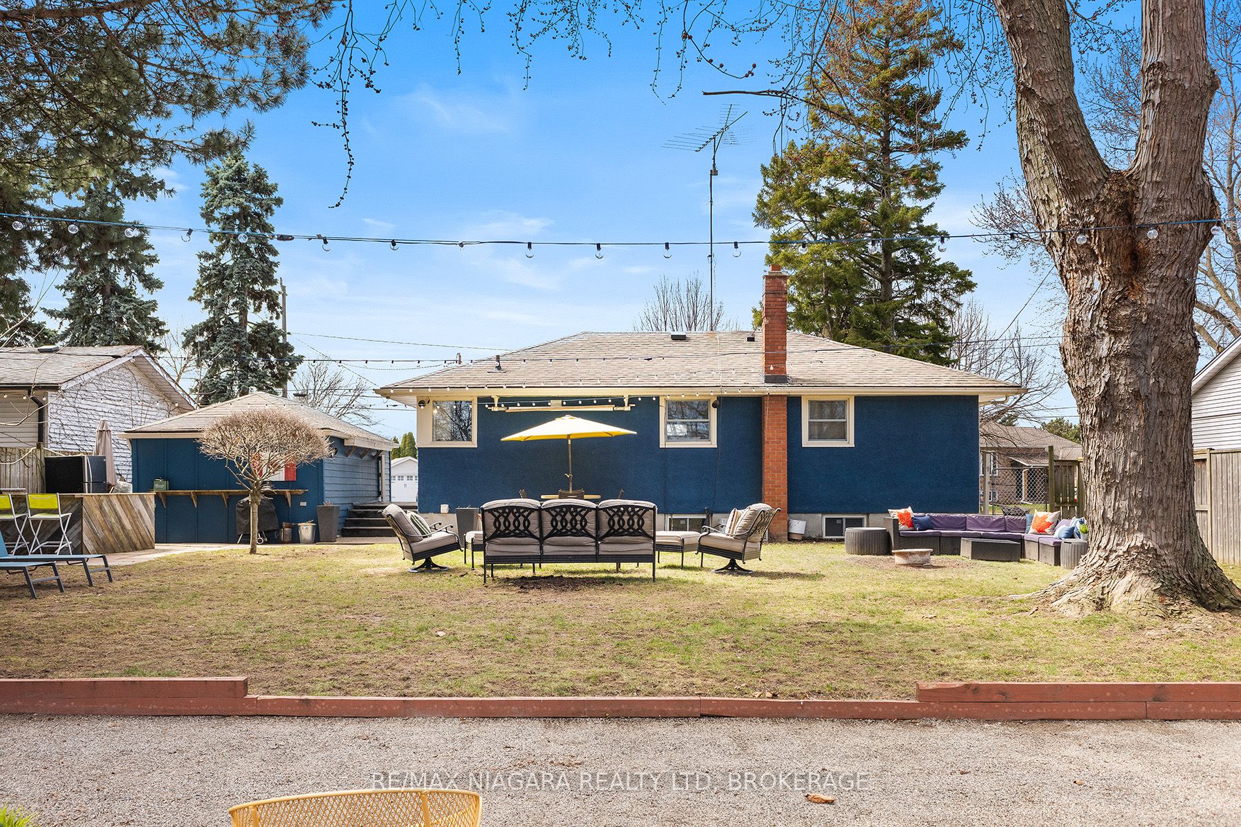 664 Geneva Street
