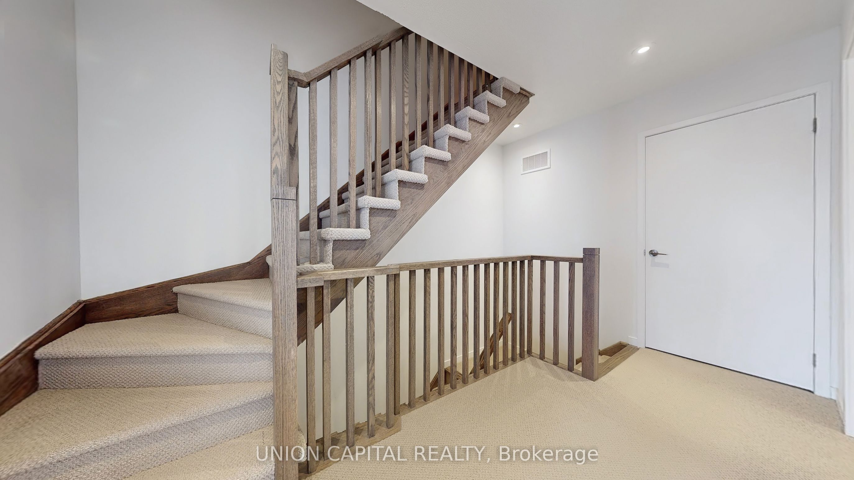 15 William Jackson Way, #23