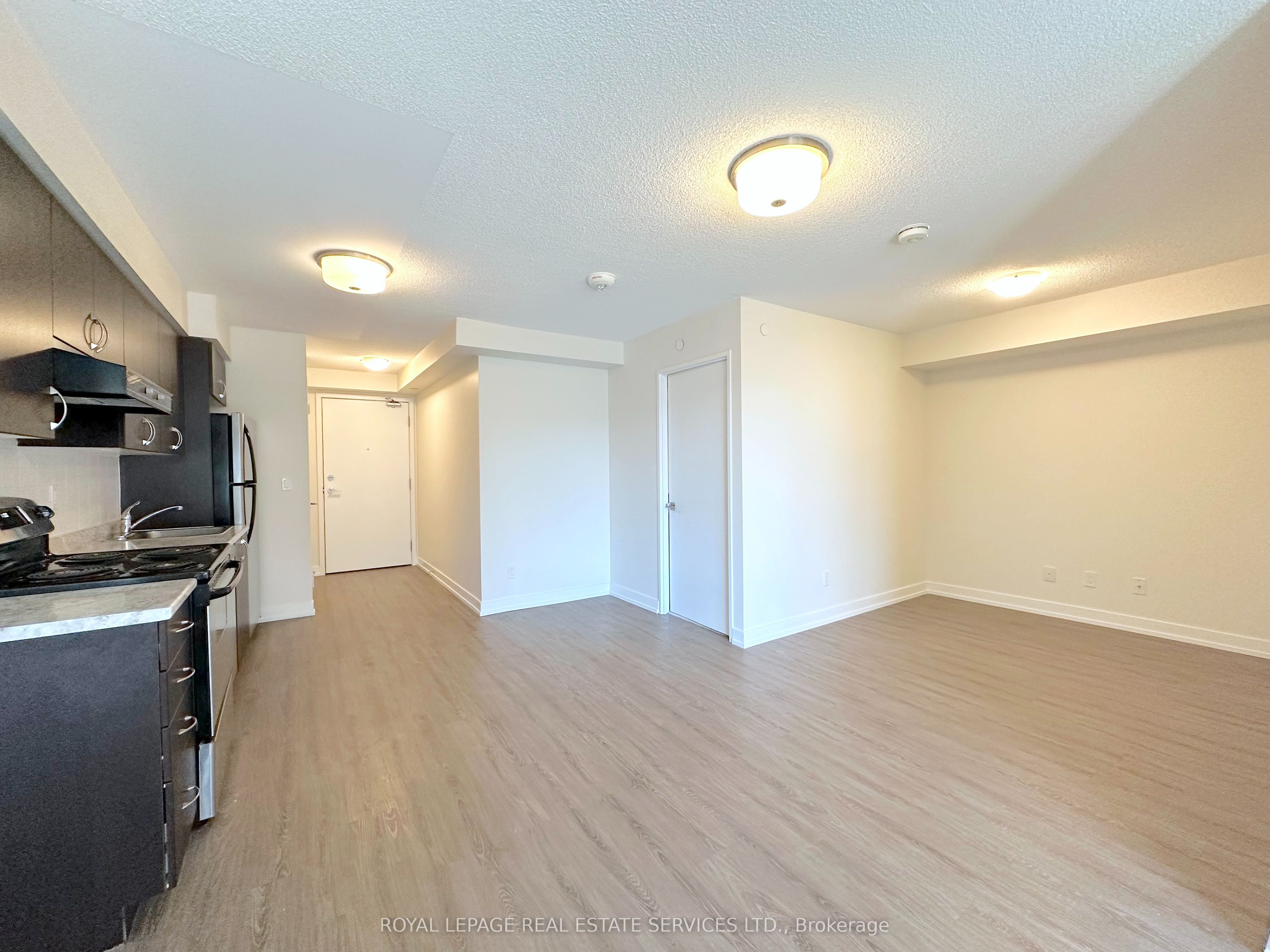 420 Harwood Avenue S, #604