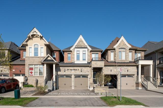 23 Stan Roots Street, King, ON L7B 0C4